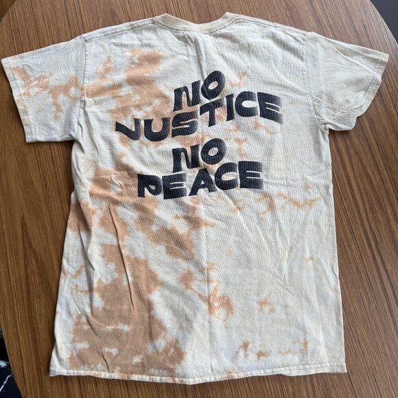 “No Justice No Peace” Tee | Men’s Medium | Rose Art by Helday | Preloved - Picture 1 of 4